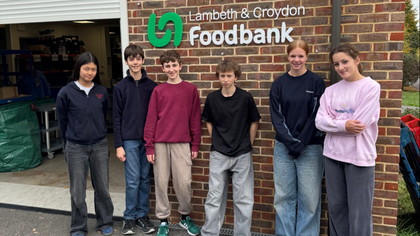 Year 10 Students Lend a Hand at Local Foodbanks