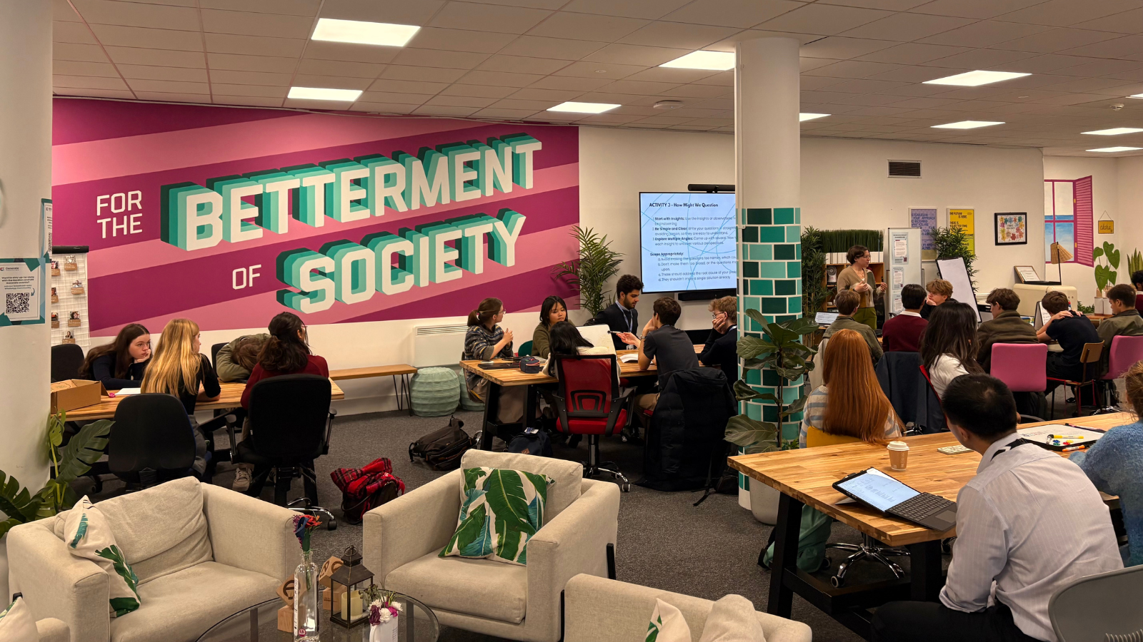 Innovating Together: Year 12 Problem-Solving at LSE Bootcamp 2