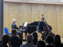Monday Evening Music Recital - Listening to some of Alleyn's' finest musicians